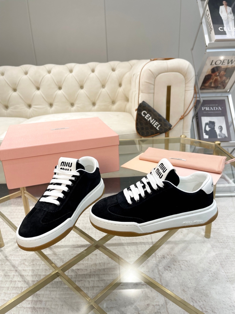 Miu Miu Casual Shoes